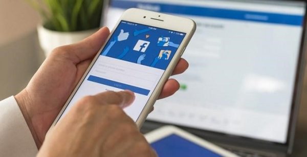 quảng cáo facebook